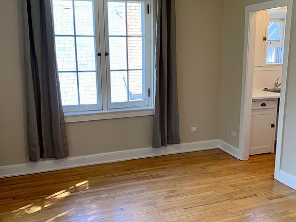 4th image of 1312 N Lafayette St APT 10