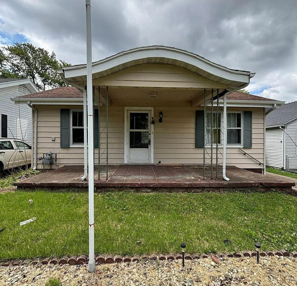 2 bed, 780 sqft, $775 — Photo 2