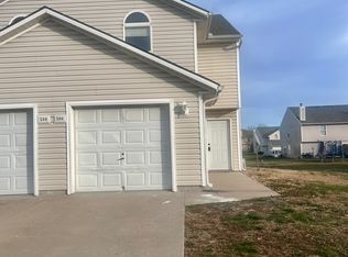 504 SW 6th St, Blue Springs, MO 64014