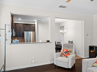 6900 Carrington Ln, Fort Worth, TX 76137