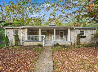 1217 Hitt Ln, Goodlettsville, TN 37072