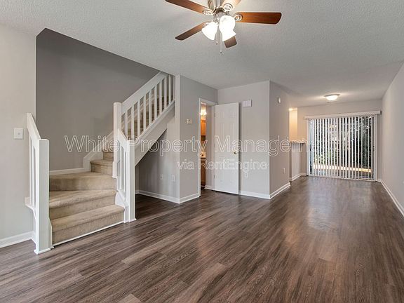 3rd image of 12311 Bluestem Ln