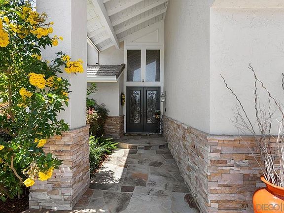 4th image of 2814 Sombrosa St