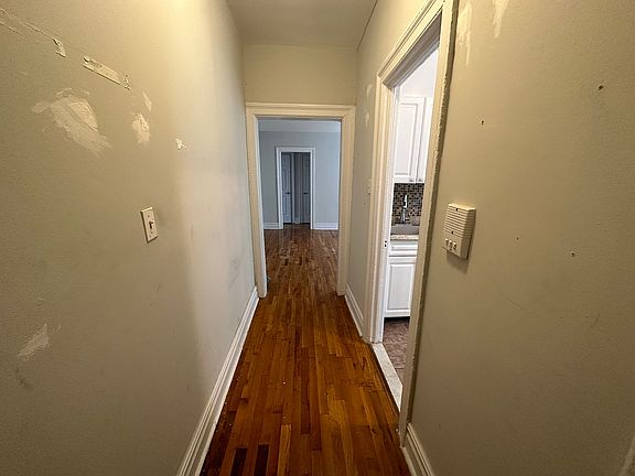2nd image of 32-48 30th St #3B