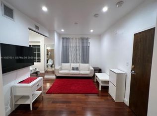 526 15th St APT 2, Miami Beach, FL 33139