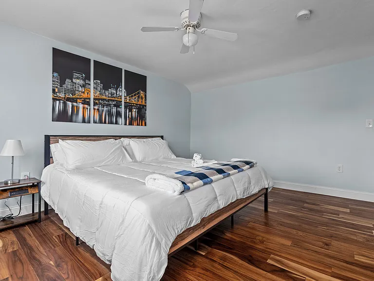 607 Foreland St — Photo 17