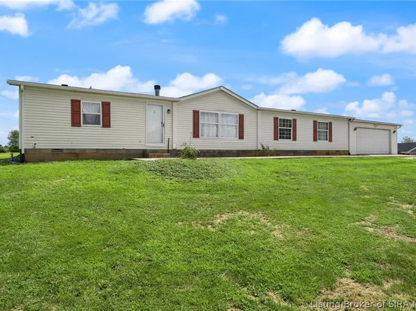 1414 Deer Ridge Way NE, New Salisbury, IN 47161