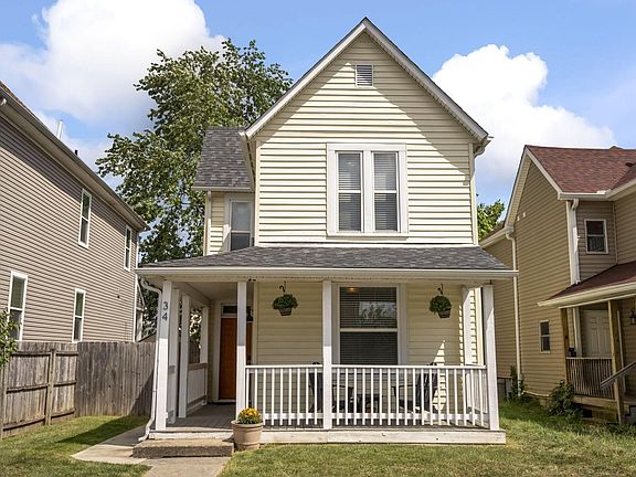 2nd image of 34 S Cypress Ave