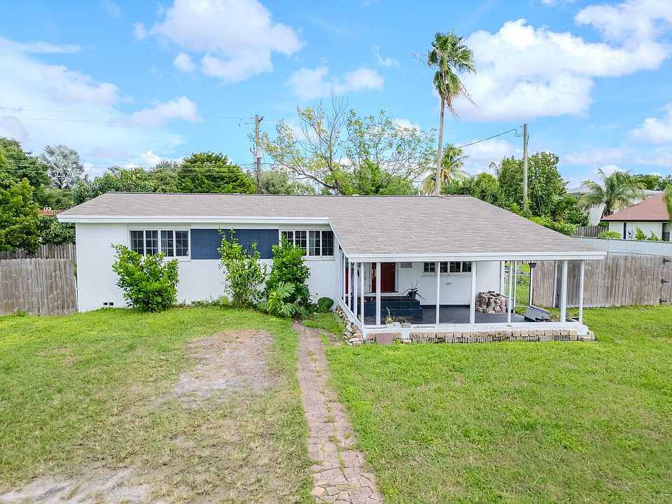 1st image of 2011 SW 97th Terrace