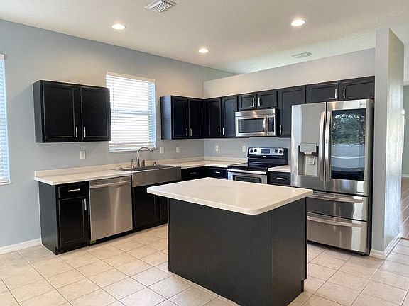 3rd image of 5577 Burnt Branch Cir
