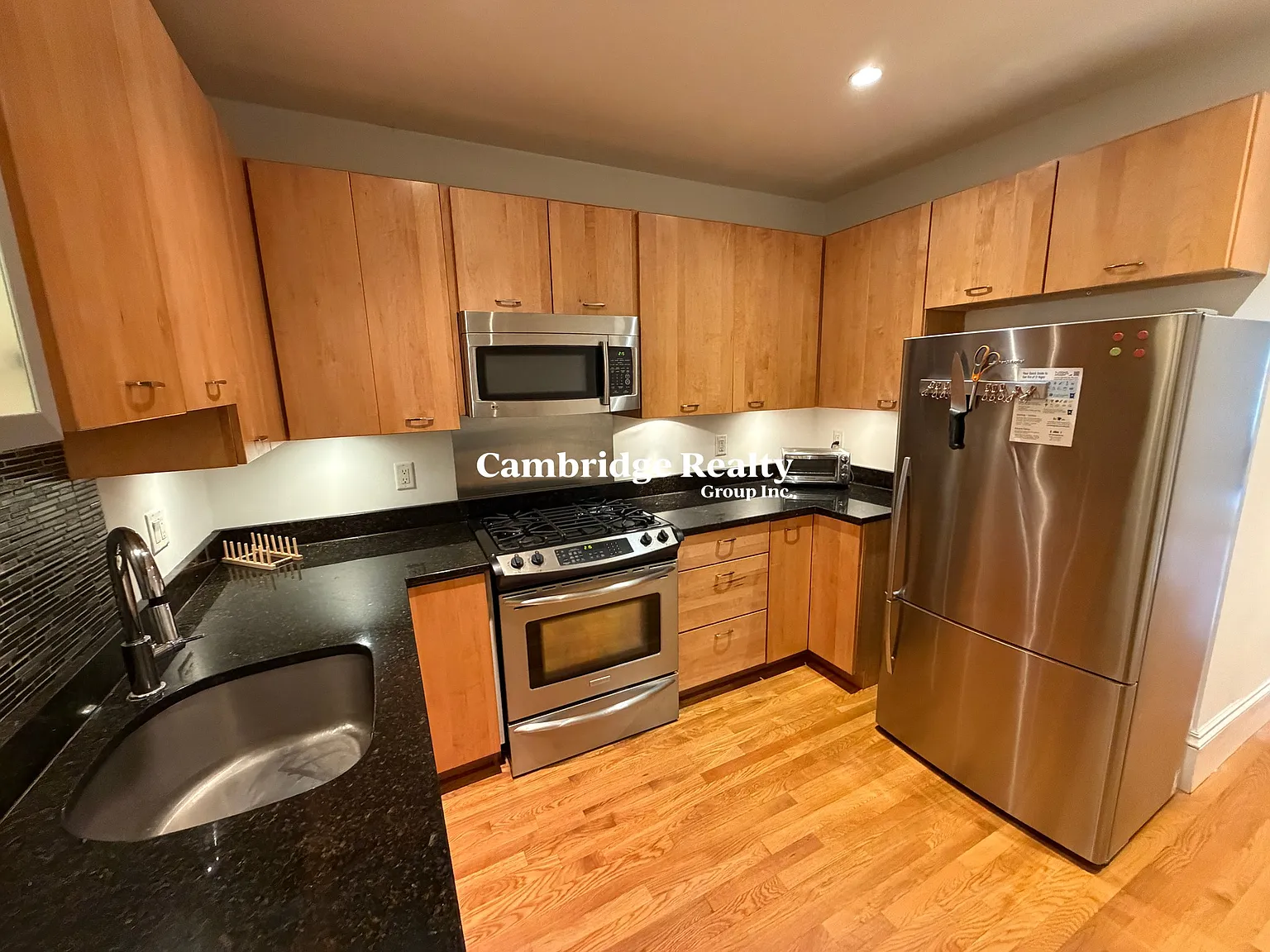 1 bed, 1.0 bath, 730 sqft, $2,700 — Photo 2