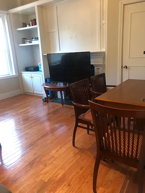 17 Aberdeen St #3