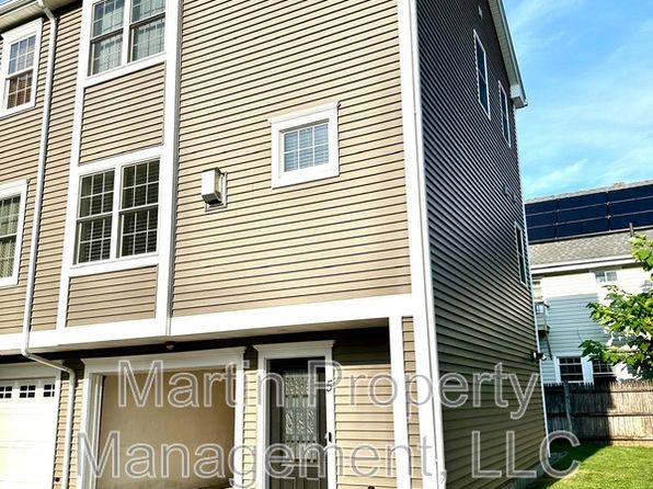 26 Floyd St UNIT 5