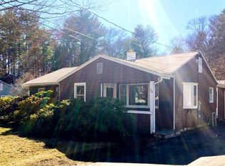 34 Old Essex Rd, Manchester, MA 01944