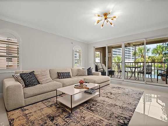 3rd image of 9103 Vanderbilt Dr APT 205