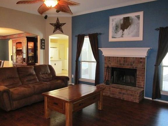 5th image of 1020 Kingfish Dr
