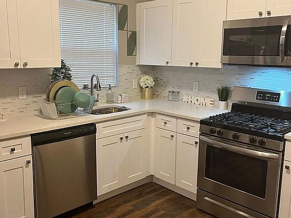 3rd image of 813-815 S 14th St #2