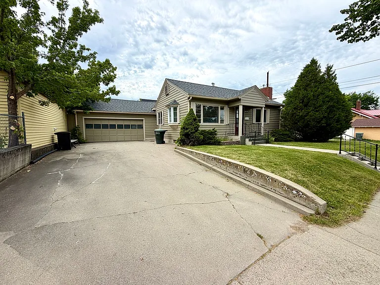 530 Idaho Ave — Photo 2