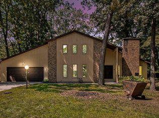 71326 Melvin Rd, Edwardsburg, MI 49112