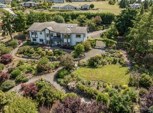 131 Hawks Way, Sequim, WA 98382