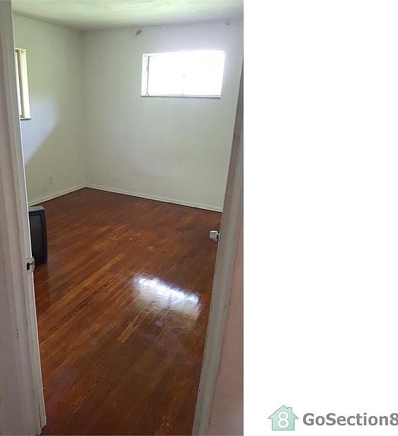2nd image of 9862 Scottdale Dr