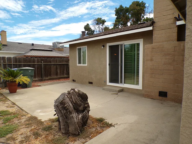 3733 Longbridge Dr — Photo 14