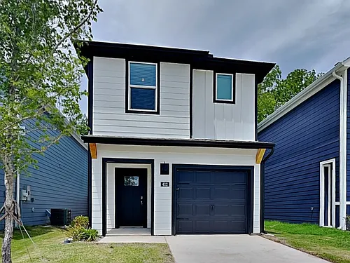 422 Tall Cedar Way Photo 1