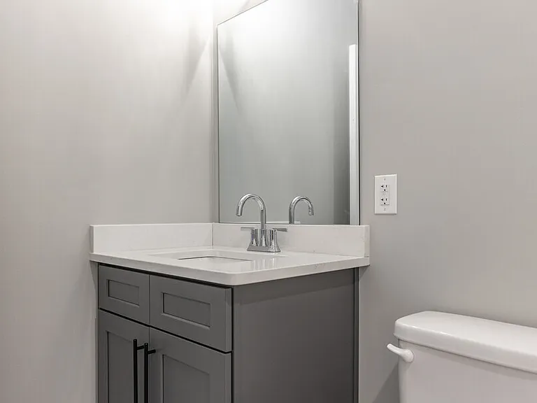1114 Rosedale Ln #318 — Photo 7