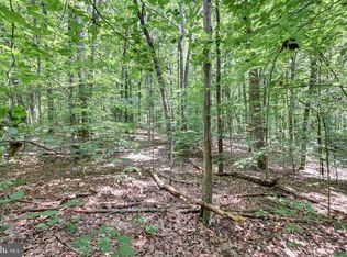 7823 Willowbrook Rd, Fairfax Station, VA 22039