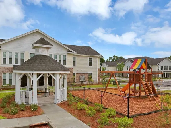 Marsh Pointe, 1630 Ribaut Rd #1102, Pt Royal, SC 29935