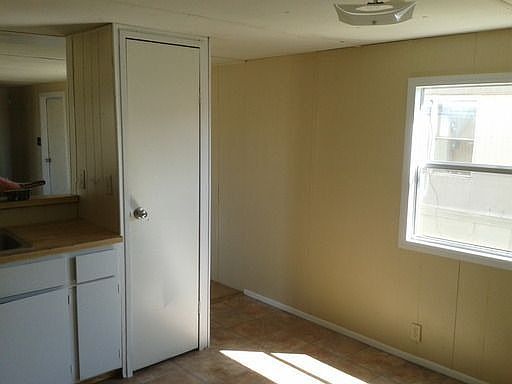 2nd image of 202 S Broadway St Spc 216