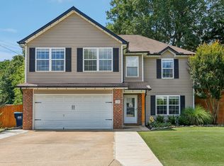 1525 Clayton Dr, Smyrna, TN 37167