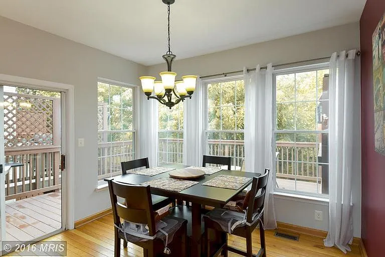 43178 Lawnsberry Sq — Photo 8