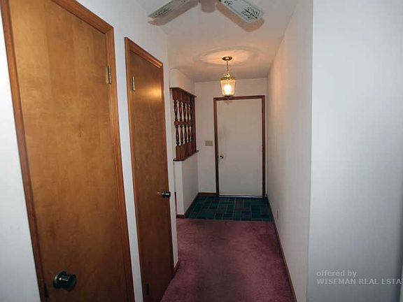 2nd image of 95 Scarlet Dr