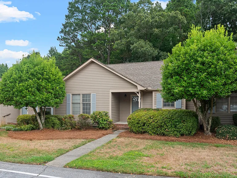 1240 Watermark Ct — Photo 25