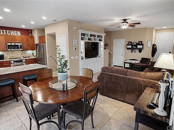 4th image of 29274 Pilgrim Ct