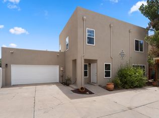 506 Phoenix Ave NW, Albuquerque, NM 87107