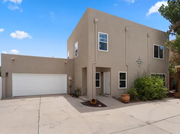 506 Phoenix Ave NW, Albuquerque, NM 87107