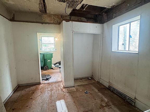 5th image of 6217 Reedland St