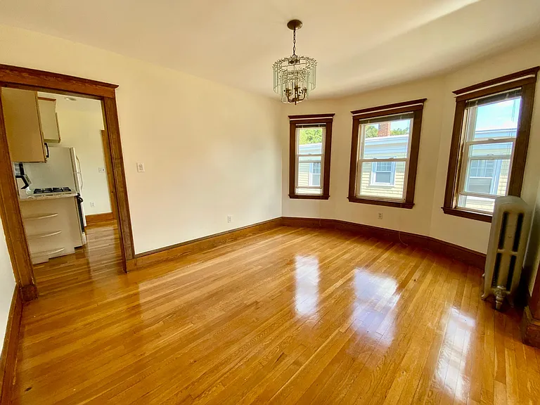 103 Farquhar St #3 — Photo 7