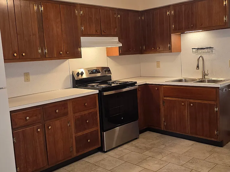 3416 Weiss St #1 — Photo 8