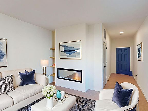 5th image of 2125 Royal Ave #1309