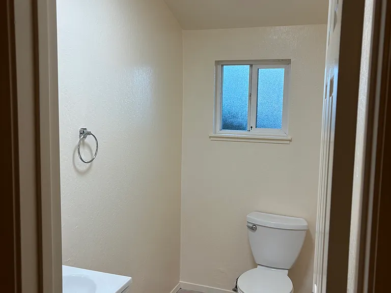 2019 Fir St — Photo 29