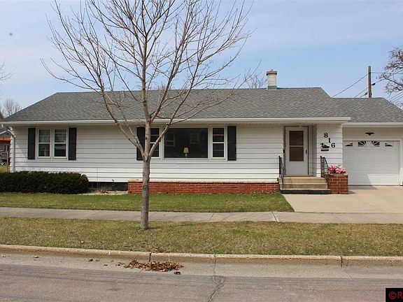 2nd image of 816 6th St N