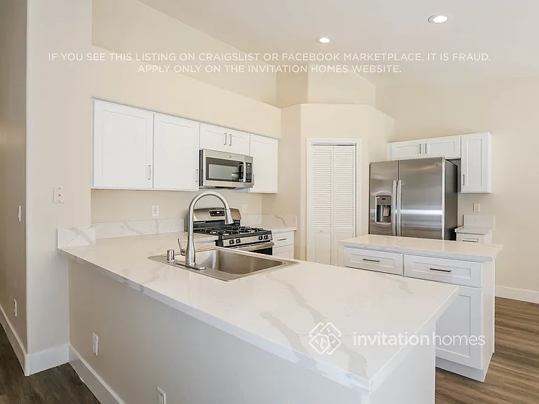5912 Negril Ave — Photo 7