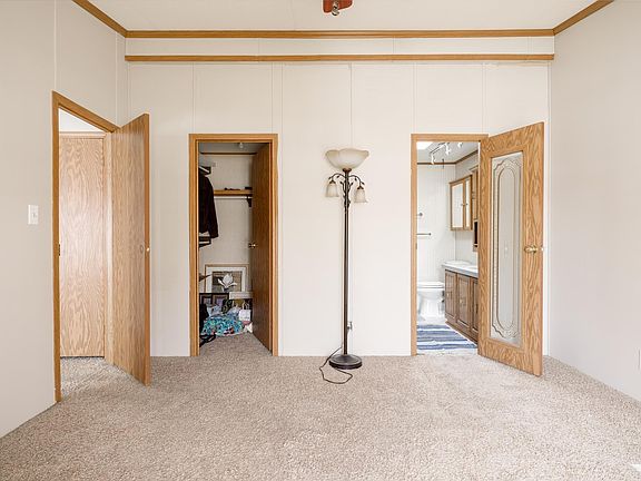 3rd image of 5418 Sunnyside St