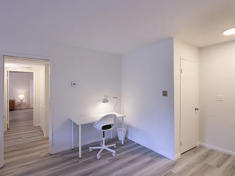 382 E California Blvd #101 — Photo 20