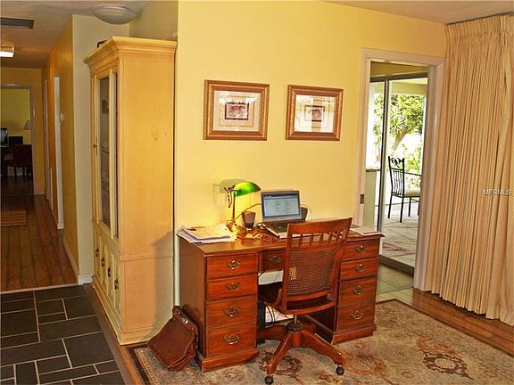 5th image of 1634 Pomelo Dr