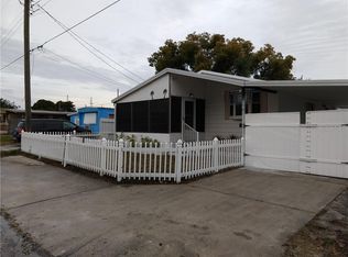 1814 Holiday Dr, Holiday, FL 34691