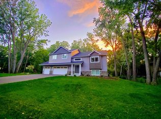 5490 E Danube Rd, Fridley, MN 55432